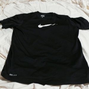Nike dri fit t shirt